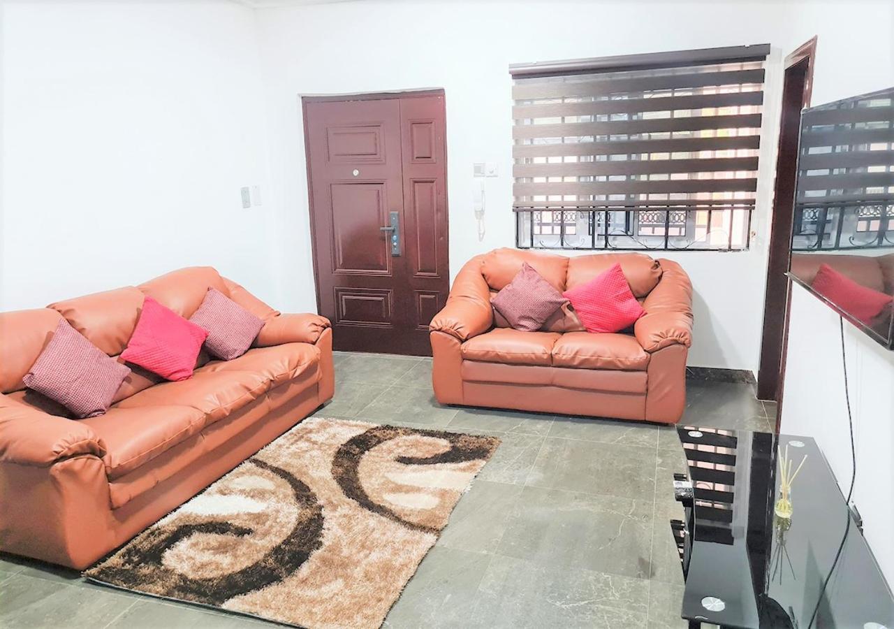 Douglas Luxury Apartments At Douglas Court, Adenta, Accra Exteriör bild